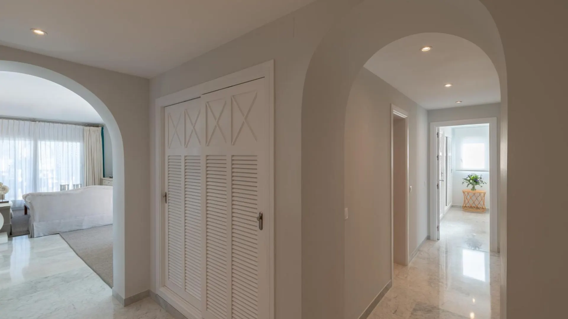 Wonderful Penthouse 3 Bedrooms In Puerto Banus -Marbella 0*, Marbella Spain